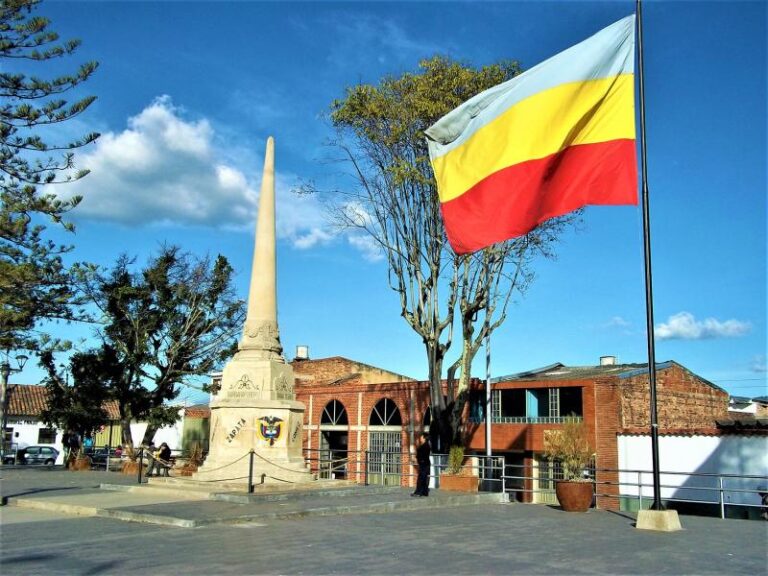 Plaza de los Mártires Zipaquiñeros