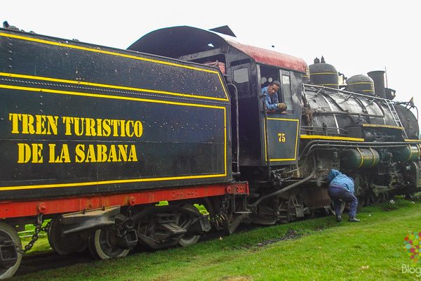 locomotora-tren-de-la-sabana-bogota-zipaquira